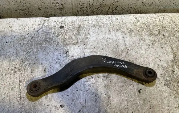 Volvo XC70 Rear control arm