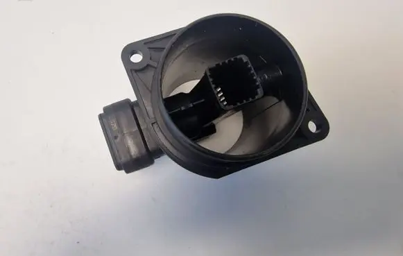 Volkswagen PASSAT B7 Mass air flow meter 03L906461
