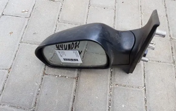 Hyundai Matrix Front door electric wing mirror