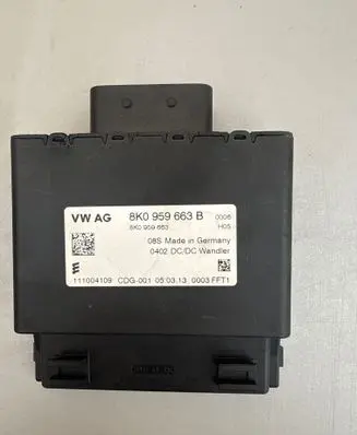 Audi A4 S4 B8 8K Voltage converter/converter module 8K0959663B 8K0959663 111004109