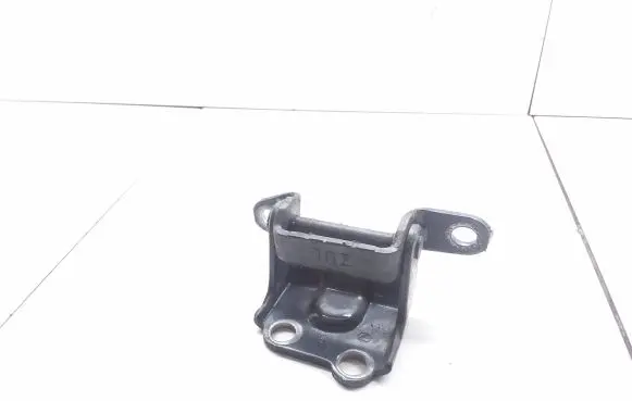 Subaru Legacy Rear door lower hinge