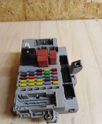 Fiat Croma Fuse module 406626 F194079603