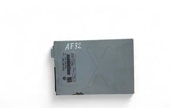 Volkswagen PASSAT B7 Other control units/modules 3C9907441