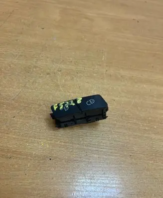 Mercedes-Benz C W204 Central locking switch button A2049058502 F5728