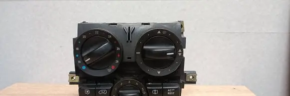 Mercedes-Benz Vito Viano W639 Climate control unit A6394460828 5HB00851201 A6394450205