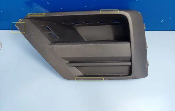 Volkswagen Crafter Front bumper lower grill 7C0853665