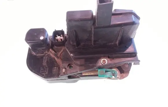 Jeep Grand Cherokee (WJ) Rear door lock