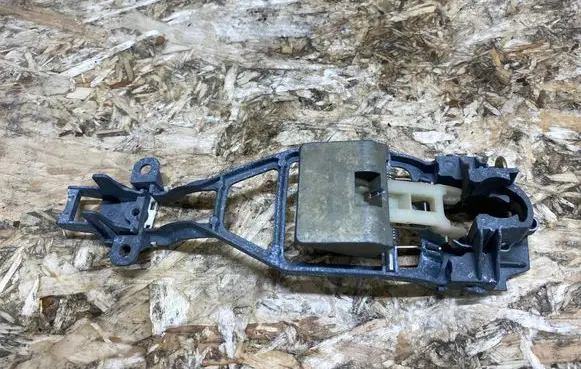 Bentley Flying Spur Front door exterior handle/bracket 3W0837885A