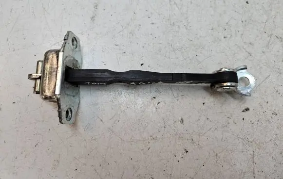 Opel Agila B Rear door check strap stopper