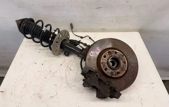 Citroen C4 II Picasso Front wheel hub spindle knuckle C4PICMCPLP1