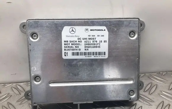 Mercedes-Benz E W211 Bluetooth control unit module A2118701885