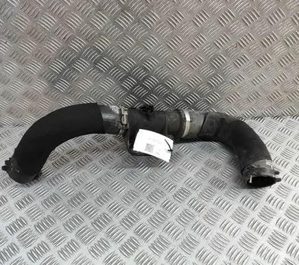 Intercooler hose/pipe