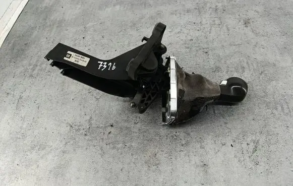 Opel Zafira B Gear shifter/selector 55351959GM
