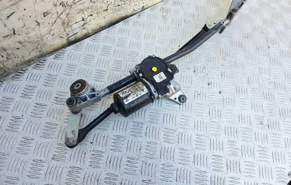 Mercedes-Benz GLA W156 X156 Front wiper linkage and motor A1768200040 A1769061800