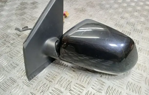 Volkswagen Polo IV 9N3 Front door electric wing mirror 