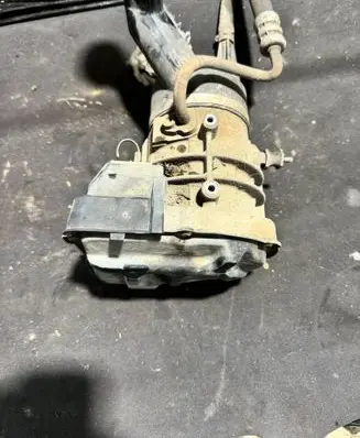 Citroen C4 I Picasso Power steering pump 9685051580