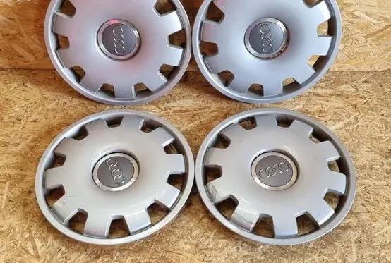 Audi A4 S4 B7 8E 8H R16 wheel hub/cap/trim 4B0601147D