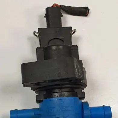Mercedes-Benz SL R230 Fuel pressure sensor 0004703693
