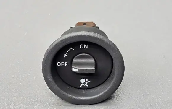 Dacia Sandero II Passenger airbag on/off switch 681995427 681995427R