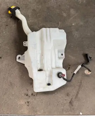 Ford Kuga II Windshield washer fluid reservoir/tank CV4413K175AG