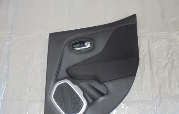 Jeep Renegade Rear door card panel trim