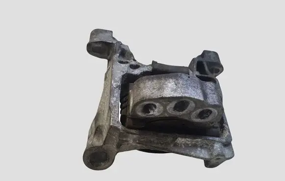 Mazda 6 Engine mount bracket K1442