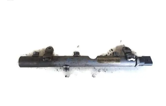 Mercedes-Benz CLS C219 Fuel main line pipe A6420700695 0623200410