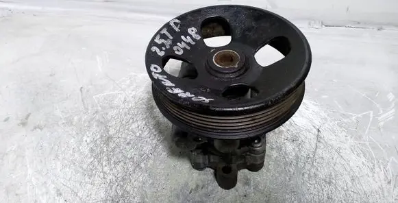 KIA Sorento Power steering pump 3604B168