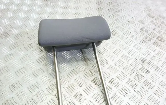 Volkswagen Golf Plus Rear seat headrest 