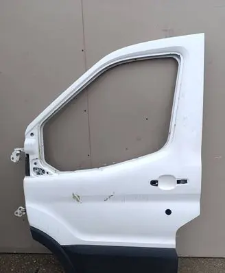 Door (2 Door Coupe)