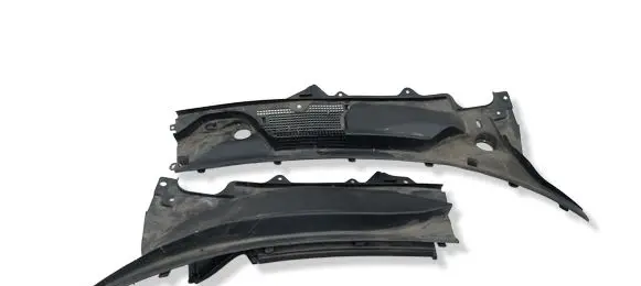 Nissan 350Z Wiper trim 66862CD400