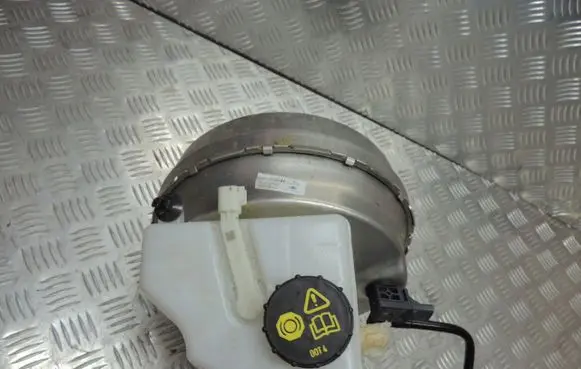 Jaguar F-Pace Brake booster HK832B195AE