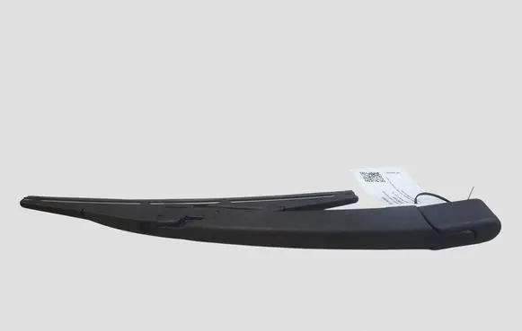 Nissan Qashqai+2 Rear wiper blade