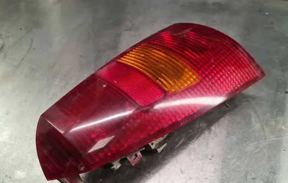 Ford Focus Rear/tail lights 9425