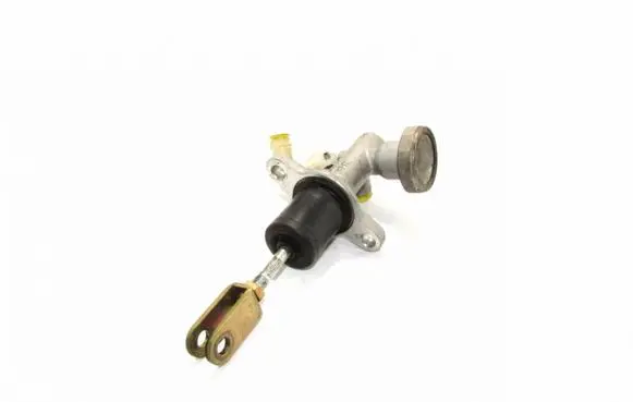 Nissan Navara D40 Clutch slave cylinder 