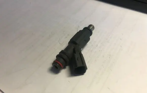 Toyota Corolla E120 E130 Fuel injector 232500D030 0280156019