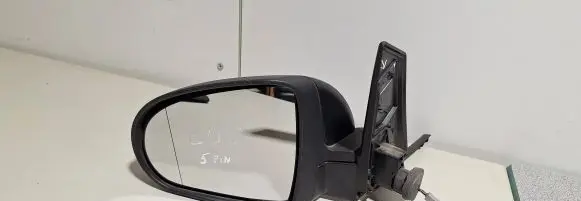 Mitsubishi Colt Front door electric wing mirror E9024259 E9014259