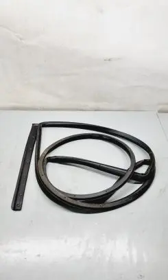 Rubber seal rear door