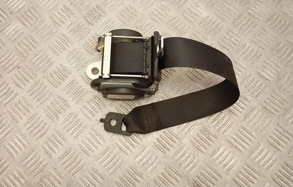 Rear seatbelt