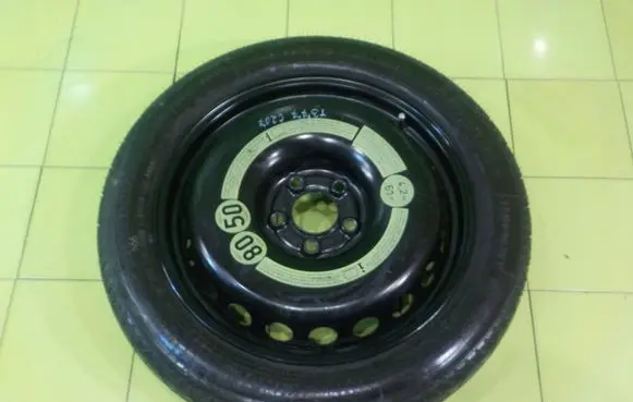 Mercedes-Benz E C207 W207 R17 spare wheel 5X112