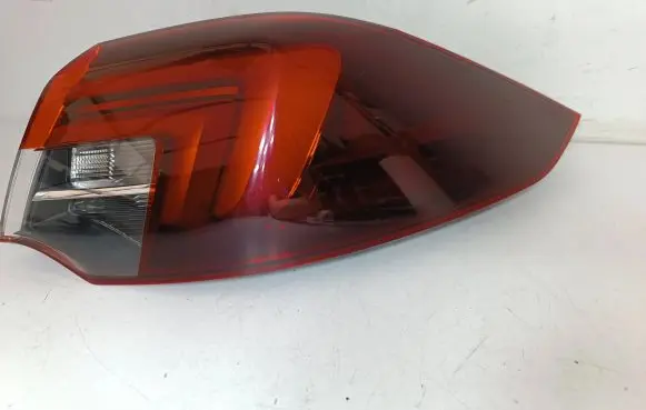 Opel Insignia B Rear/tail lights 39125832