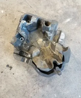 Jeep Grand Cherokee Other engine bay part P05162099AB