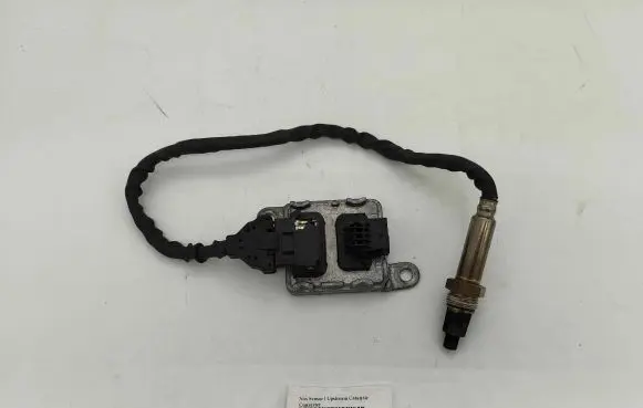 Mercedes-Benz GLC C253 Lambda probe sensor a0009058011