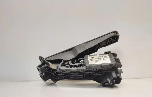 Skoda Superb B6 (3T) Accelerator throttle pedal 1K1721503AM