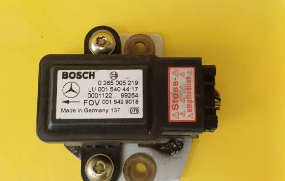 Mercedes-Benz A W168 ESP acceleration yaw rate sensor 0015404417 0265005219