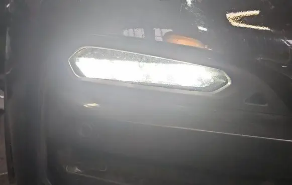 BMW X3 G01 Front fog light 9492772 IMPRK1456503