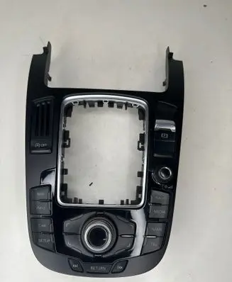 Head unit multimedia control