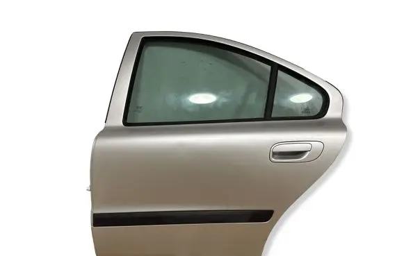 Volvo S60 Rear door 
