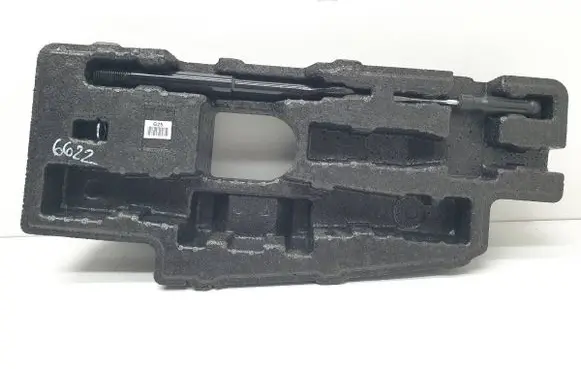 KIA Sorento IV Tool set 