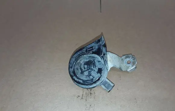 Skoda Yeti (5L) Horn signal A046466